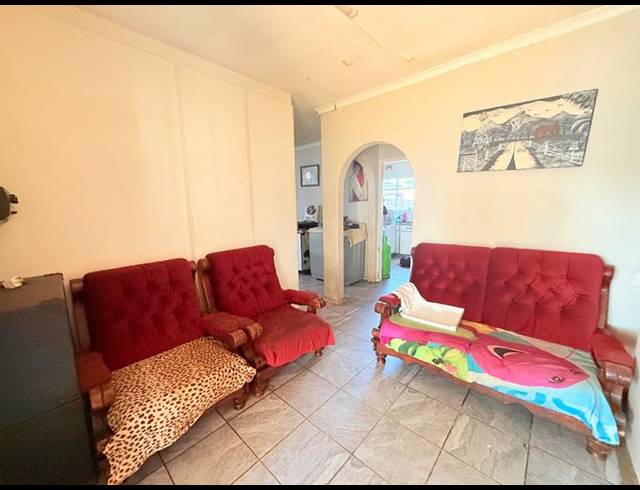 2 BEDROOM HOUSE FOR SALE IN VANDERBIJLPARK CW 6